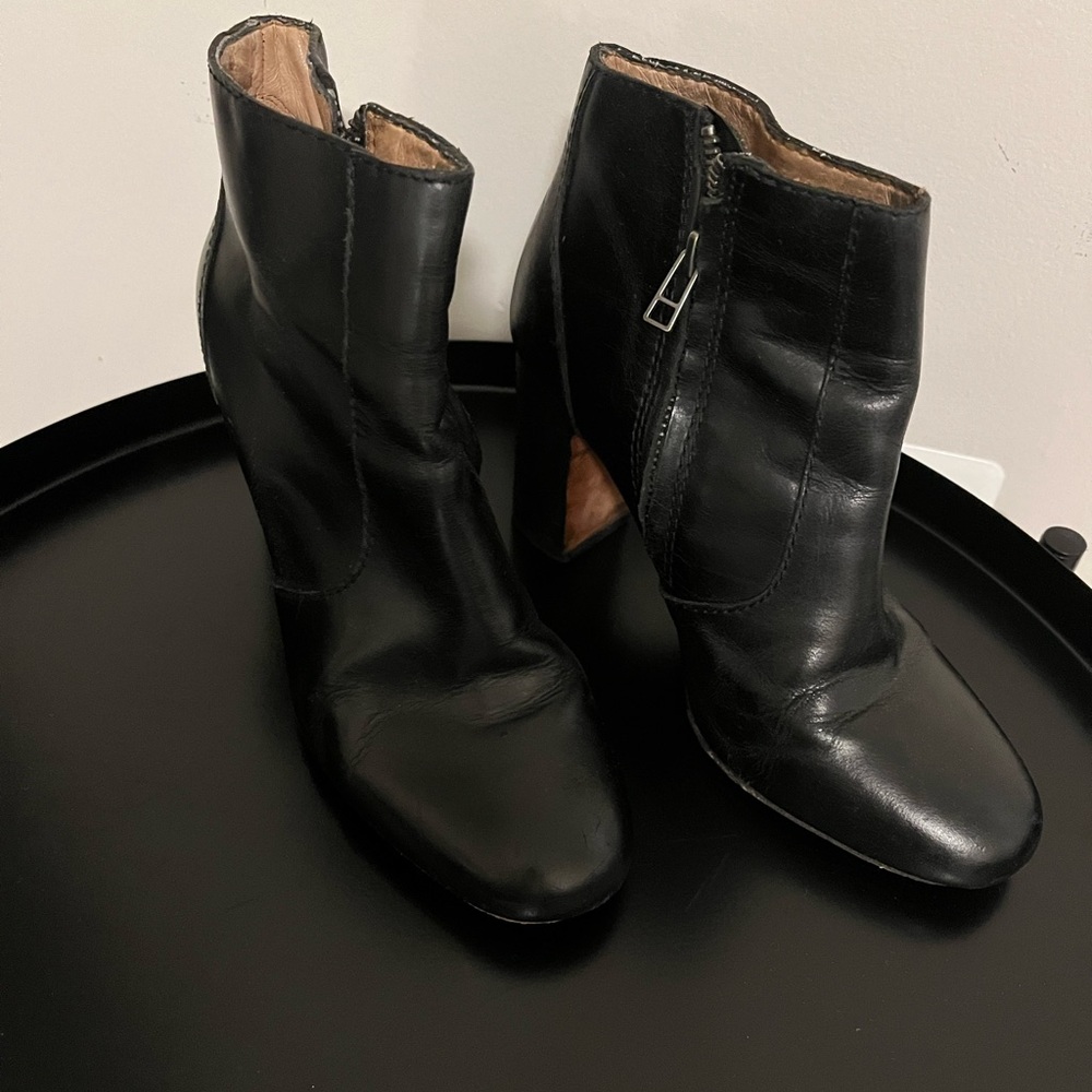 Madewell Genuine Leather Booties Sz 6